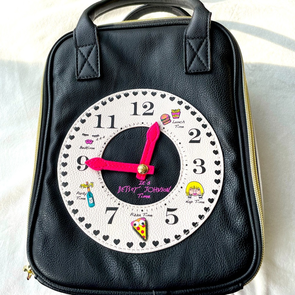 EUC Betsey Johnson lunch bag
